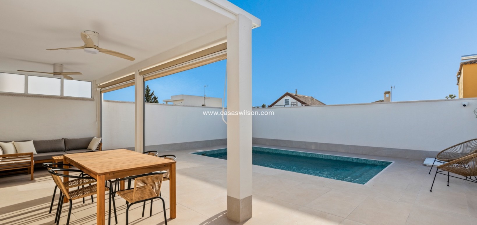 Sale - Villa - Torrevieja - El chaparral