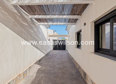 Sale - Villa - Torrevieja - El chaparral