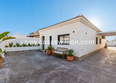 Sale - Villa - Torrevieja - El chaparral