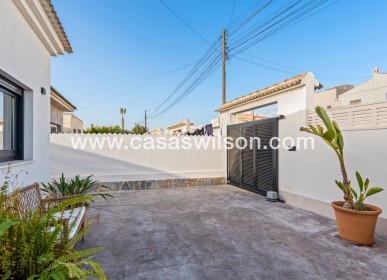 Sale - Villa - Torrevieja - El chaparral