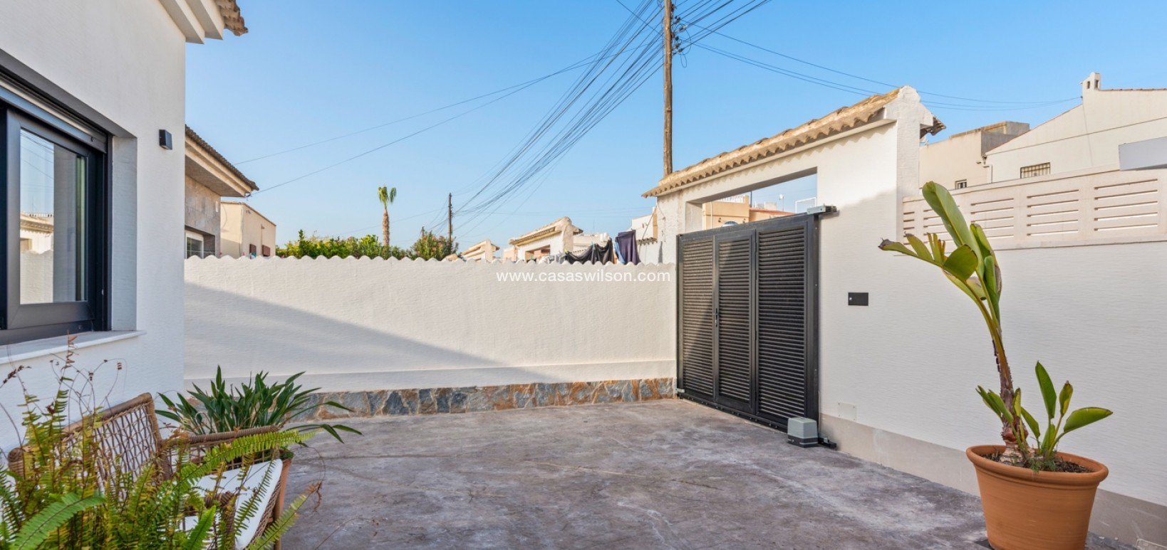 Sale - Villa - Torrevieja - El chaparral