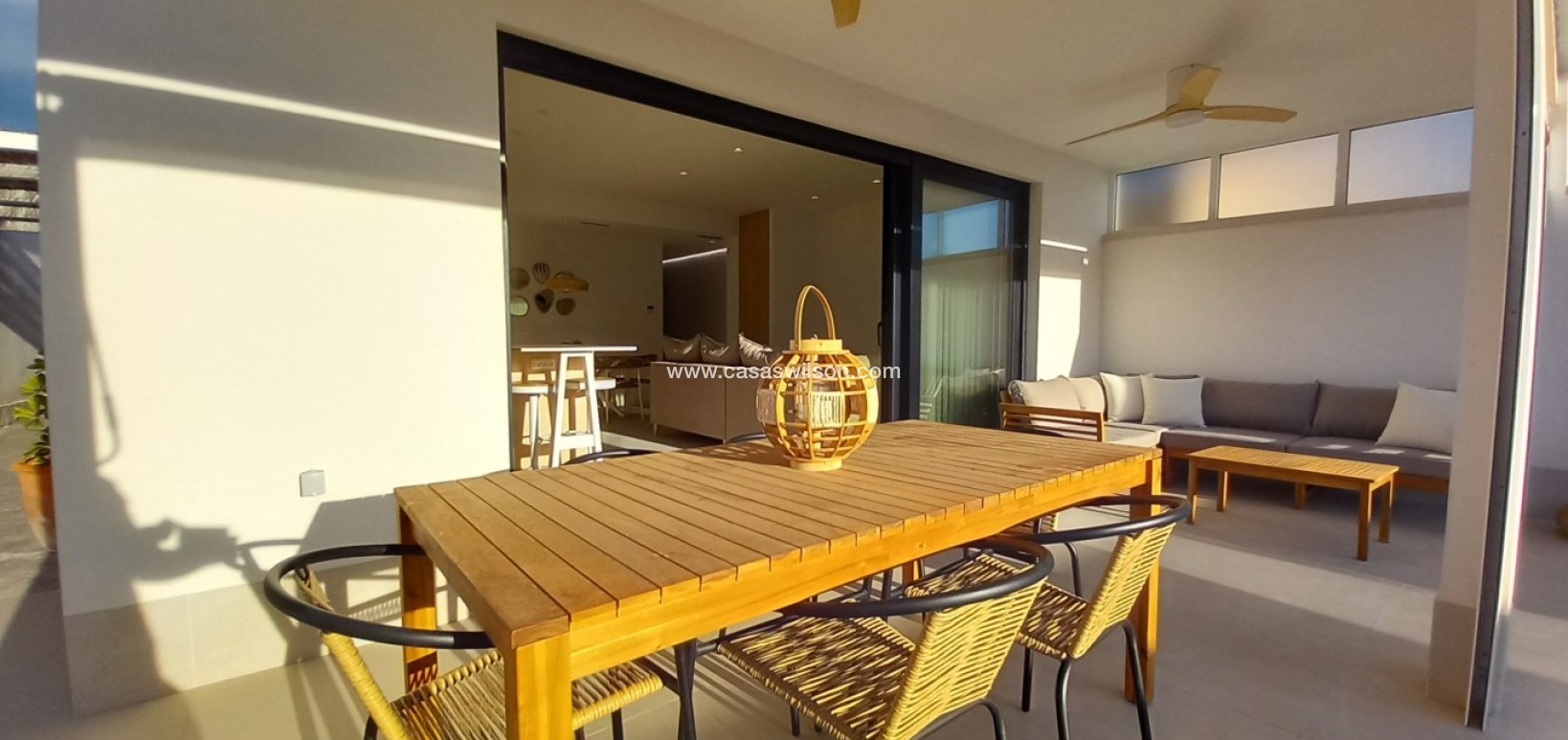 Sale - Villa - El Chaparral