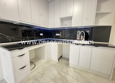 Sale - Apartment - Torrevieja