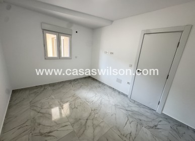 Sale - Apartment - Torrevieja