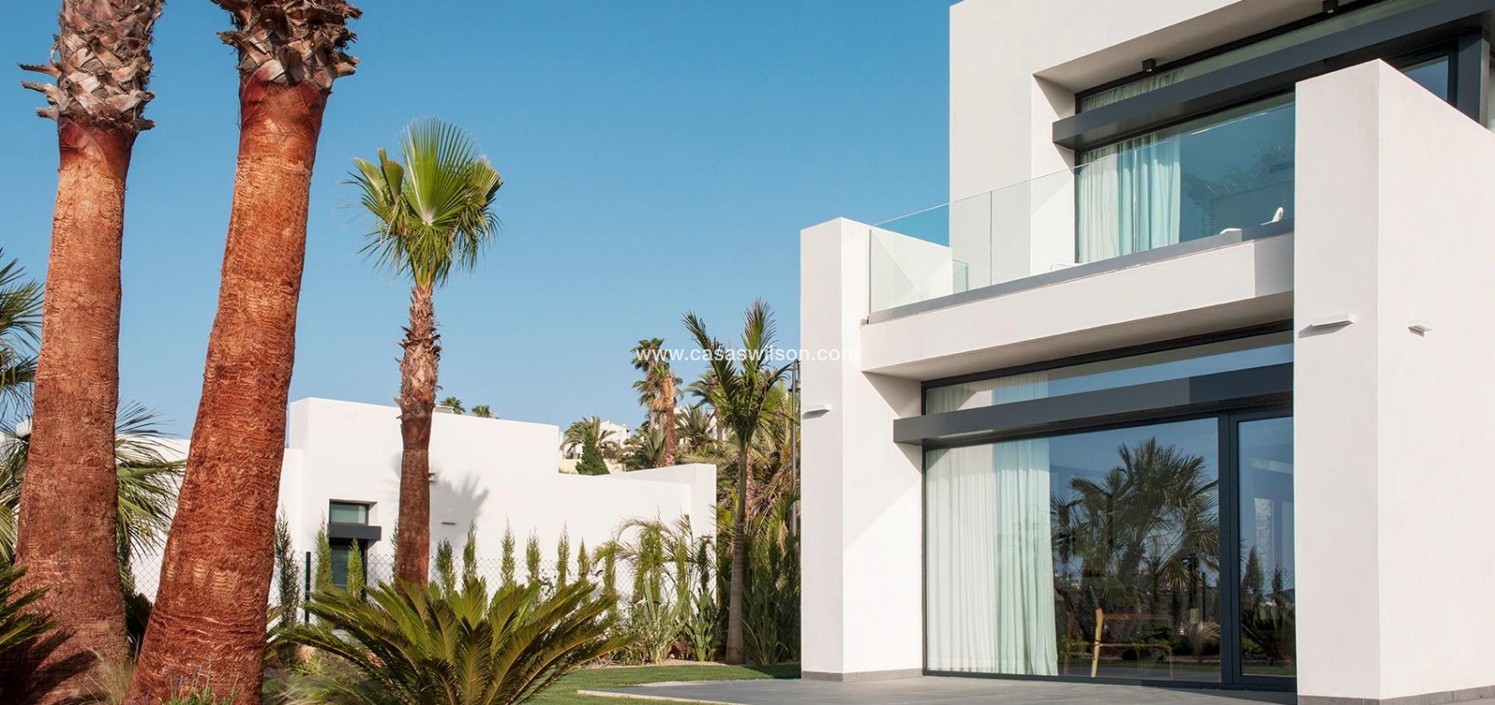 Nueva construcción  - Chalet - La Manga - Las Orquídeas