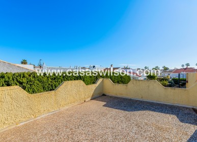 Venta - Chalet - Torrevieja - La Siesta