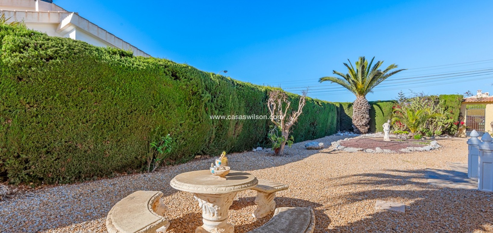 Venta - Chalet - Torrevieja - La Siesta