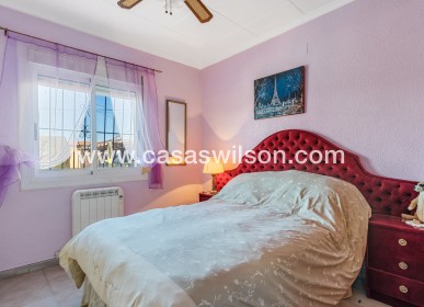 Venta - Chalet - Torrevieja - La Siesta