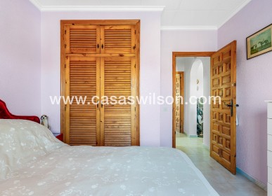 Venta - Chalet - Torrevieja - La Siesta