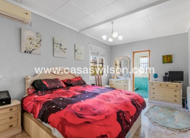 Venta - Chalet - Torrevieja - La Siesta