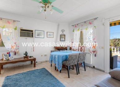 Venta - Chalet - Torrevieja - La Siesta