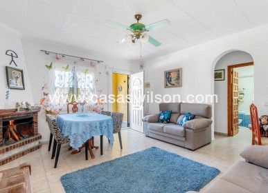 Venta - Chalet - Torrevieja - La Siesta