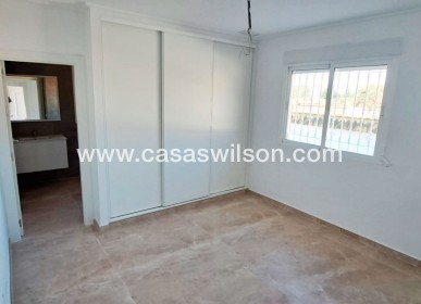 Sale - Country Property/Finca - Catral