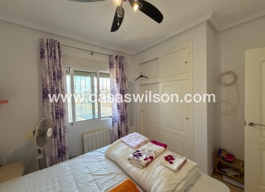 Sale - Villa - Villamartin