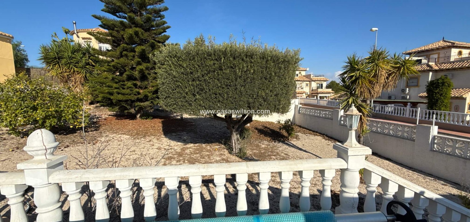 Sale - Villa - Villamartin