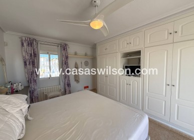 Sale - Villa - Villamartin