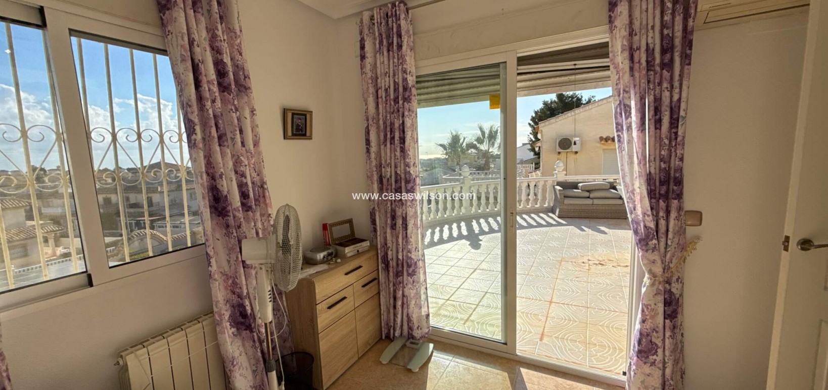 Sale - Villa - Villamartin