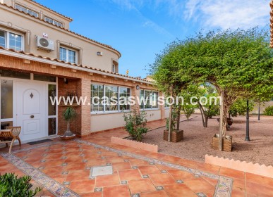 Sale - Villa - Torrevieja