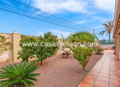 Sale - Villa - Torrevieja