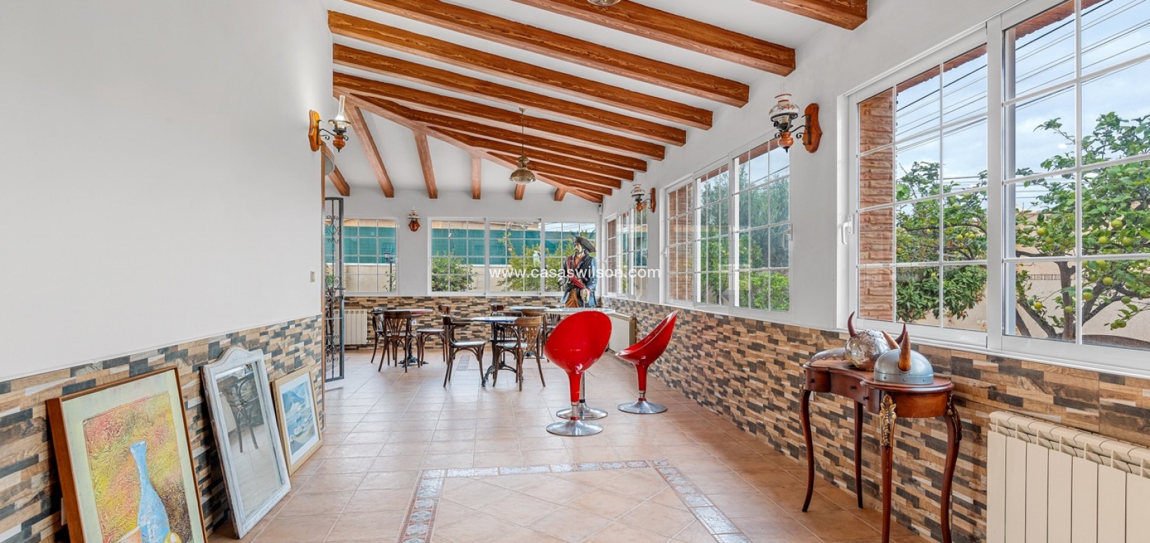 Sale - Villa - Torrevieja