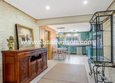 Sale - Villa - Torrevieja