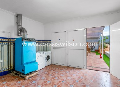 Sale - Villa - Torrevieja