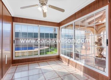 Sale - Villa - Torrevieja