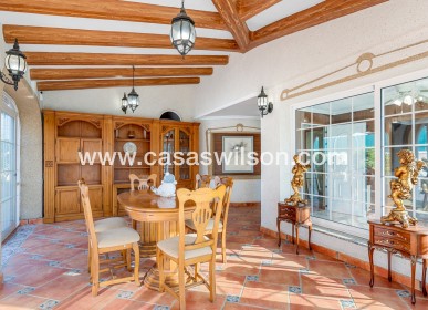 Sale - Villa - Torrevieja