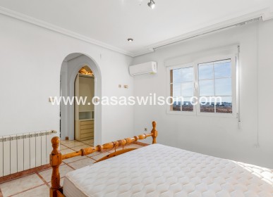 Sale - Villa - Torrevieja