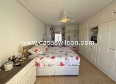 Sale - Villa - Villamartin