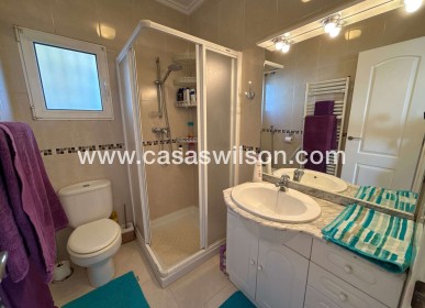 Sale - Villa - Villamartin