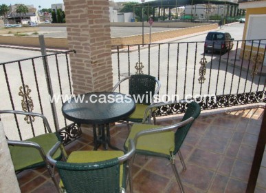 Sale - Townhouse - Daya Nueva