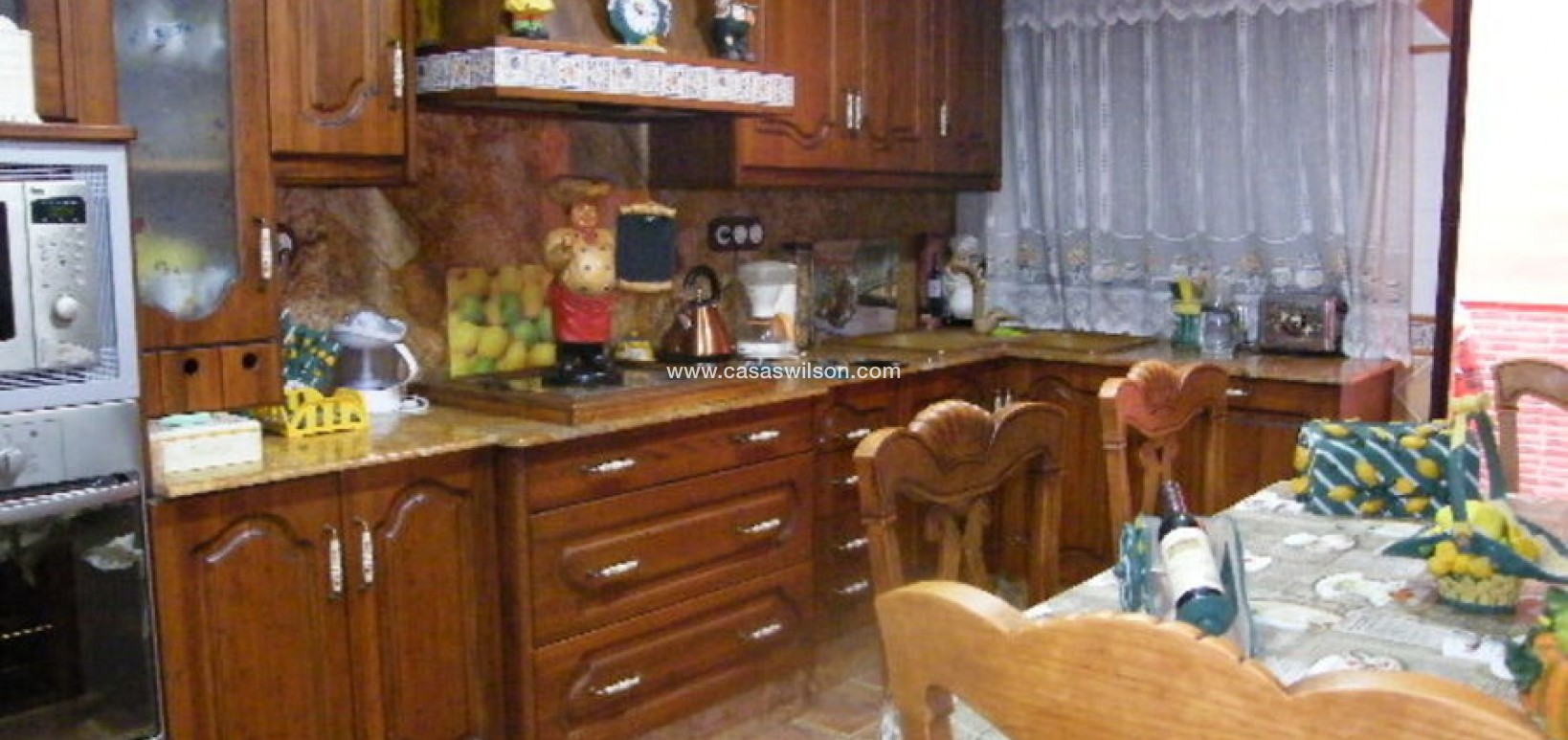 Sale - Townhouse - Daya Nueva