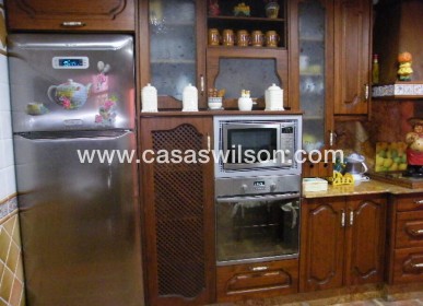 Sale - Townhouse - Daya Nueva