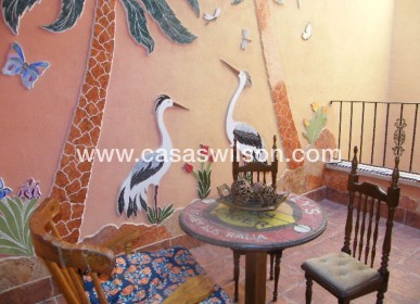 Sale - Townhouse - Daya Nueva