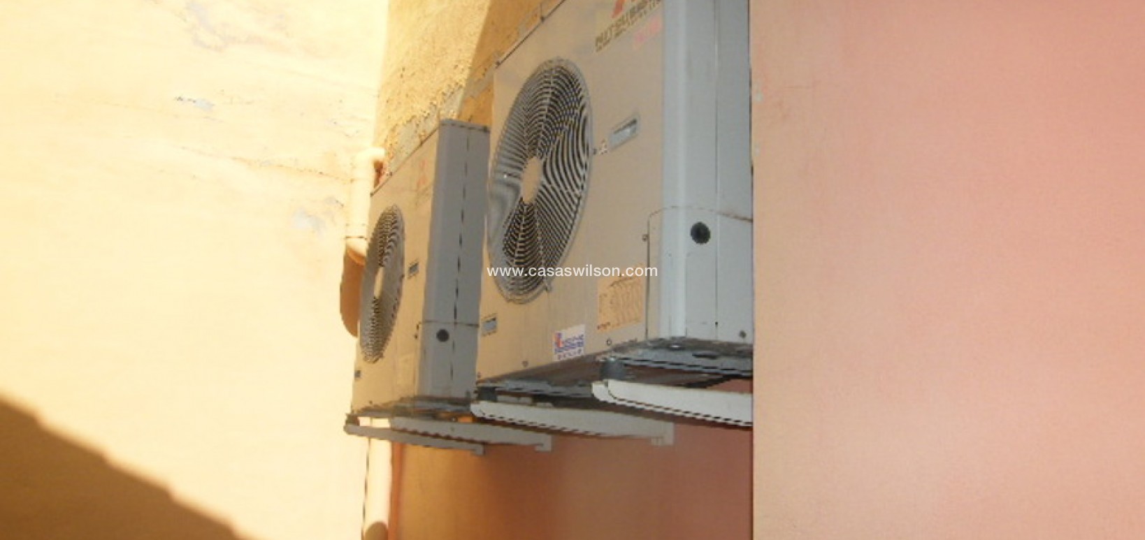 Sale - Townhouse - Daya Nueva