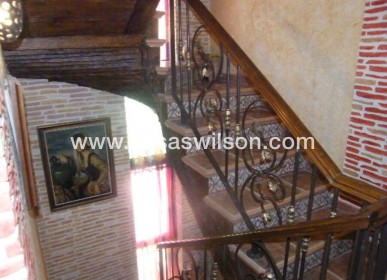 Sale - Townhouse - Daya Nueva