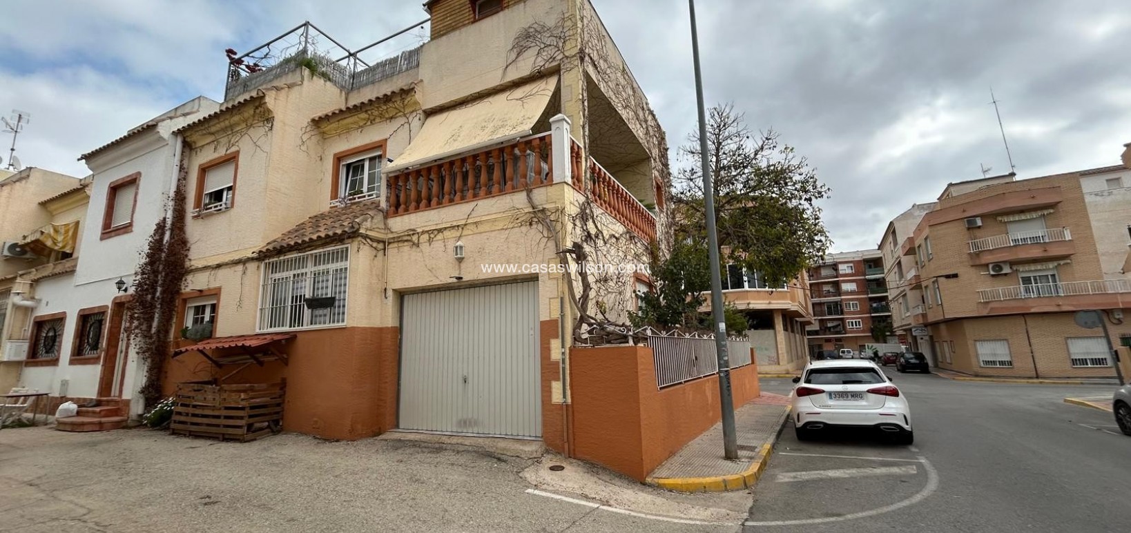 Venta - Chalet - Los Montesinos