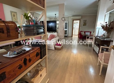 Venta - Chalet - Los Montesinos