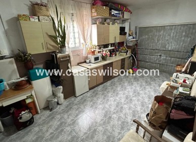 Venta - Chalet - Los Montesinos