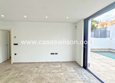 Sale - Villa - Torrevieja - Los Balcones - Los Altos del Edén