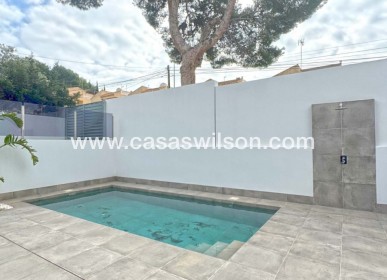 Sale - Villa - Torrevieja - Los Balcones - Los Altos del Edén
