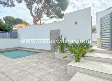 Sale - Villa - Torrevieja - Los Balcones - Los Altos del Edén