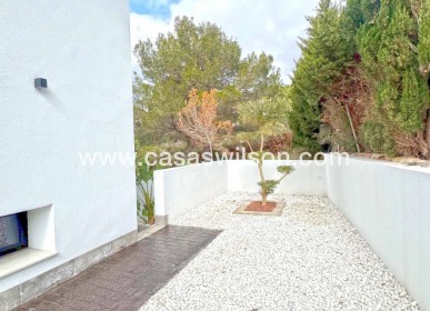 Sale - Villa - Torrevieja - Los Balcones - Los Altos del Edén