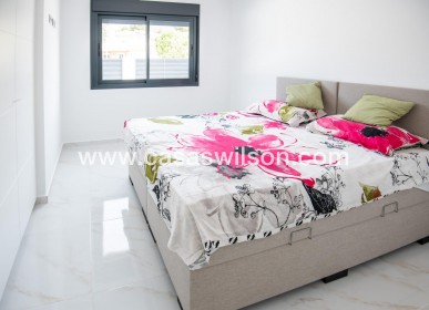 New Build - Villa - Pilar de la Horadada - Pinar de Campoverde