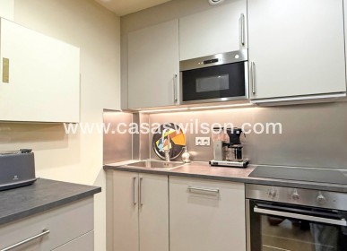 Sale - commercial - Torrevieja