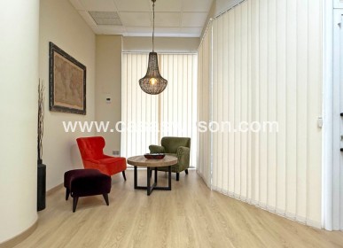 Sale - commercial - Torrevieja