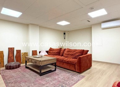 Sale - commercial - Torrevieja