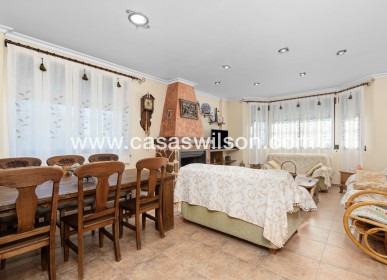 Sale - Country Property -  - Carretera de Beniel