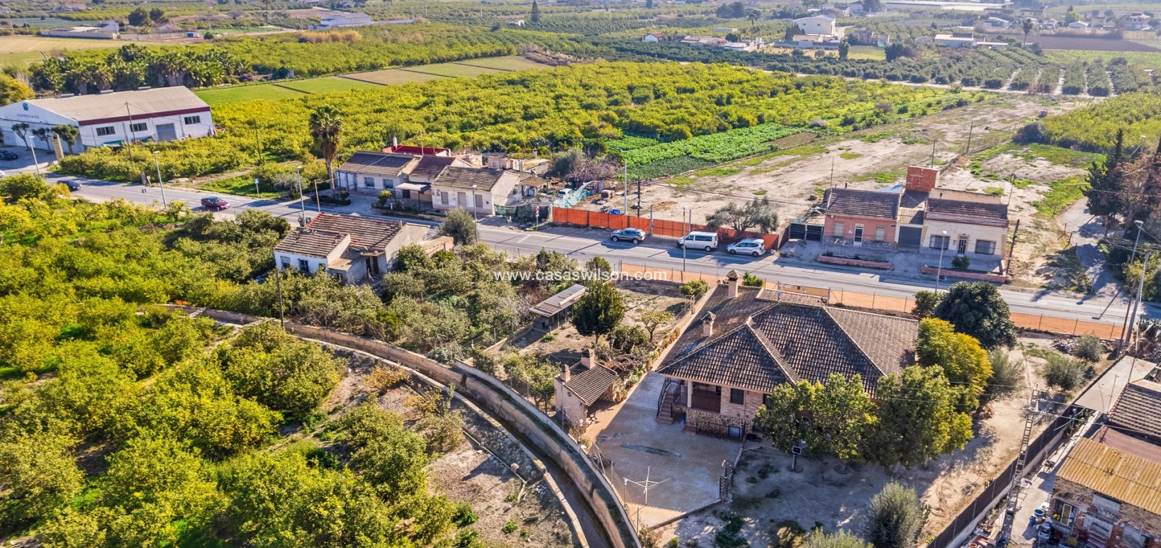 Sale - Country Property -  - Carretera de Beniel